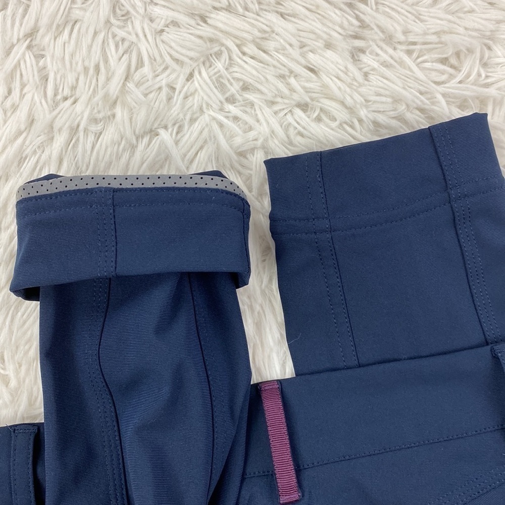 Lululemon Urbanite Pant Inkwell - Picture 10 of 11